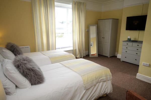 Leahurst Bed And Breakfast Tywyn Esterno foto