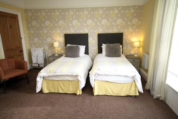 Leahurst Bed And Breakfast Tywyn Esterno foto