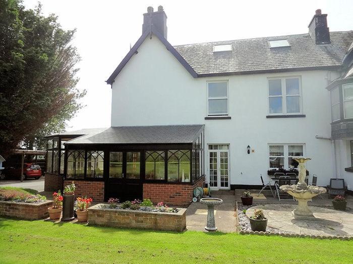 Leahurst Bed And Breakfast Tywyn Esterno foto